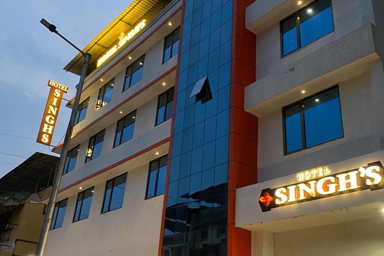 Hotel Singh'S By Wb Inn, Vashi, Нави Мумбай Екстериор снимка
